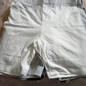 Wonder Nation White Cotton Shorts
